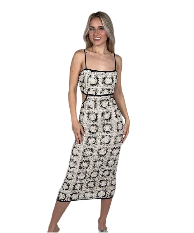 Steals and Deals Black/White Off Shoulder Tile Print Midi Dress