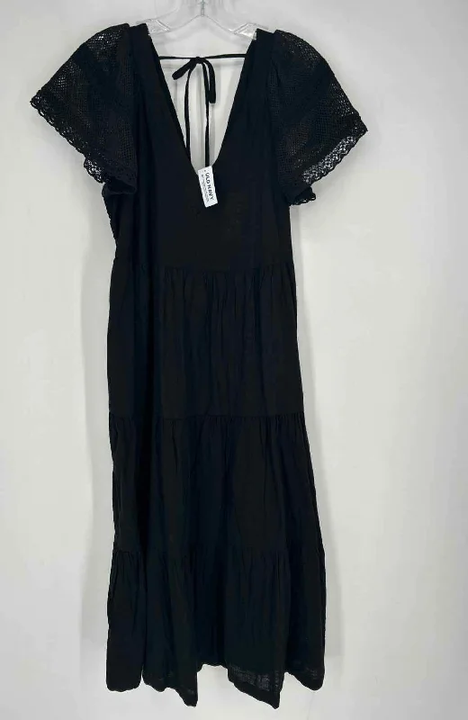 Old Navy Size M Black NWT Maxi